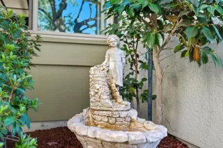 Photo #5: ML82024263 Listing 