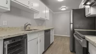 Photo #4: ML82024295 Listing