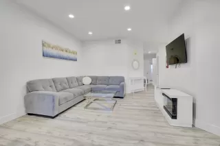 Photo #2: ML82024303 Listing