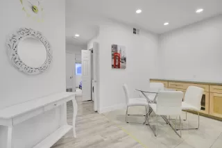 Photo #6: ML82024303 Listing