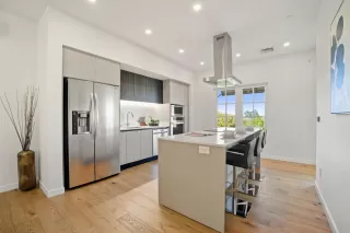 Photo #3: ML82024306 Listing