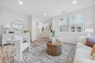 Photo #3: ML82024314 Listing 