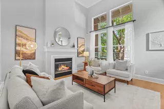 Photo #3: ML82024378 Listing 