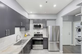 Photo #3: ML82024385 Listing 