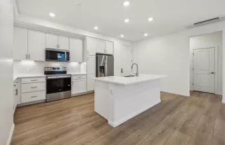 Photo #6: ML82024439 Listing