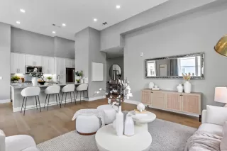 Photo #4: ML82024469 Listing 