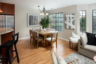 Photo #4: ML82024576 Listing 