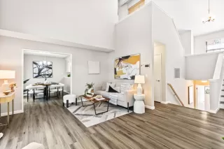 Photo #3: ML82024751 Listing 