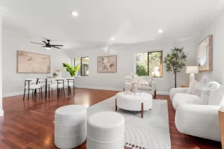 Photo #4: ML82024830 Listing 