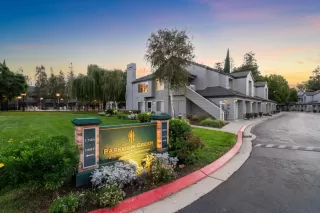 More Details about MLS # ML82024867 : 1612 PARKVIEW GREEN CIR