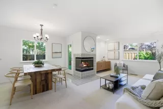 Photo #5: ML82024916 Listing 