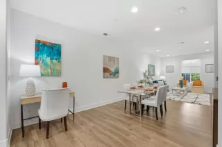 Photo #6: ML82024945 Listing 