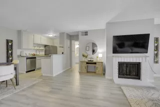 Photo #3: ML82024948 Listing 