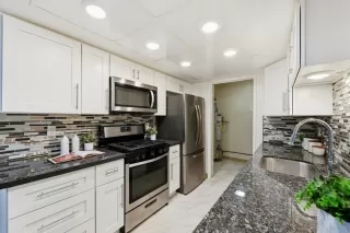 Photo #6: ML82025023 Listing 