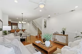 Photo #6: ML82025098 Listing 