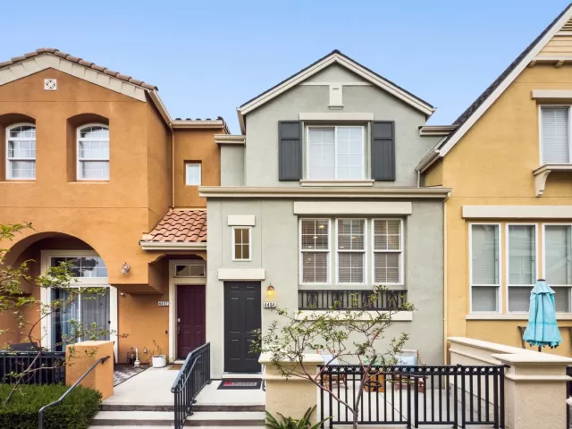 MLS: ML82025103 Condo For Sale