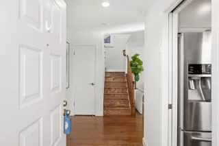 Photo #5: ML82025175 Listing 