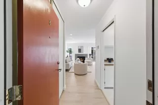 Photo #6: ML82025188 Listing 