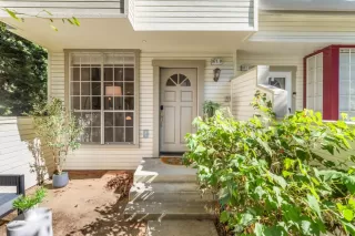 Photo #6: ML82025218 Listing