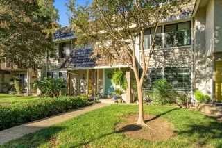 Photo #2: ML82025373 Listing 