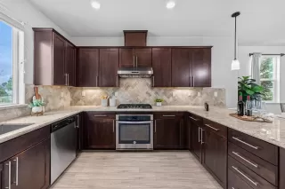 Photo #4: ML82025420 Listing 