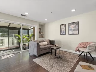 Photo #5: ML82025434 Listing 