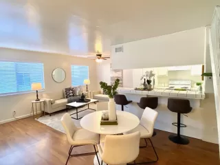 Photo #2: ML82025519 Listing 