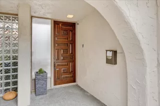 Photo #2: ML82025602 Listing