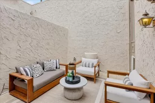 Photo #4: ML82025602 Listing