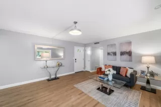 Photo #2: ML82025629 Listing