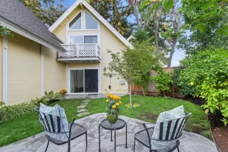 More Details about MLS # ML82025699 : 2524 W MIDDLEFIELD RD