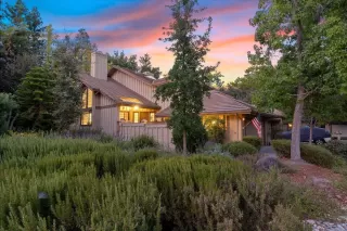 Photo #4: ML82025705 Listing