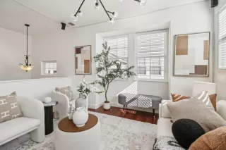 Photo #2: ML82025735 Listing