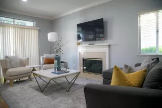 Photo #4: ML82025831 Listing 