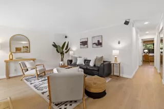 Photo #6: ML82025852 Listing 