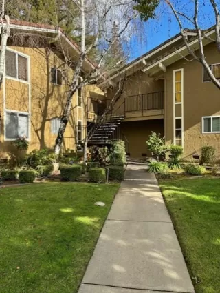 Browse active condo listings in PUEBLO DE LOS GATOS