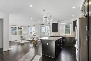 Photo #5: ML82025928 Listing 