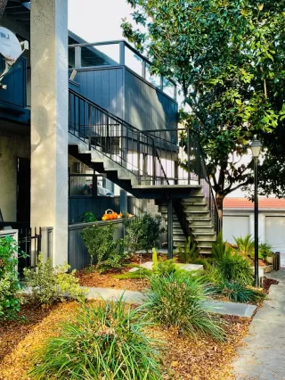 Photo #4: ML82025935 Listing 