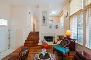 Photo #6: ML82026072 Listing 