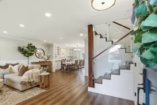 Photo #4: ML82026084 Listing 