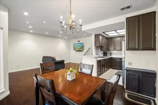 Photo #6: ML82026198 Listing 