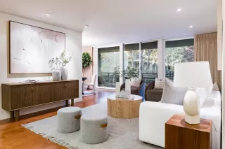 Photo #4: ML82026208 Listing