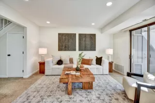 Photo #4: ML82026211 Listing 