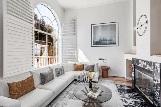 Photo #2: ML82026235 Listing 