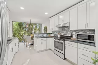 Photo #5: ML82026267 Listing