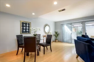 Photo #4: ML82026282 Listing 