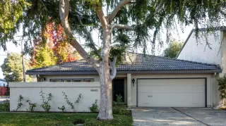 Photo #2: ML82026289 Listing 