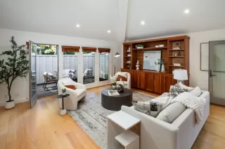 Photo #6: ML82026289 Listing 