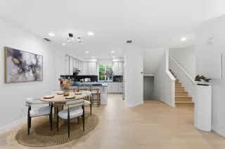 Photo #3: ML82026299 Listing 