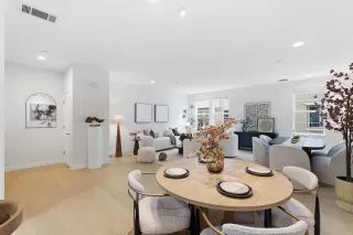 Photo #4: ML82026299 Listing 